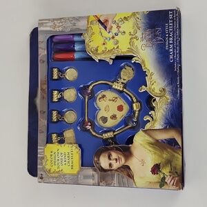 NIB Disney Beauty & the Beast Live Action Charm Bracelet Set Design & Style